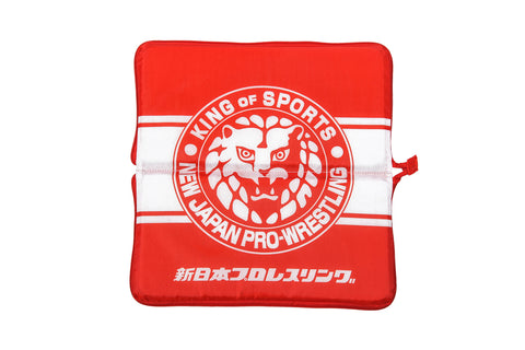 Lion mark seat cushion (with underfoot net)